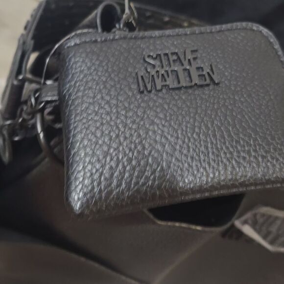 Steve Madden BKoltt Bucket Bag- Black - Picture 12 of 12